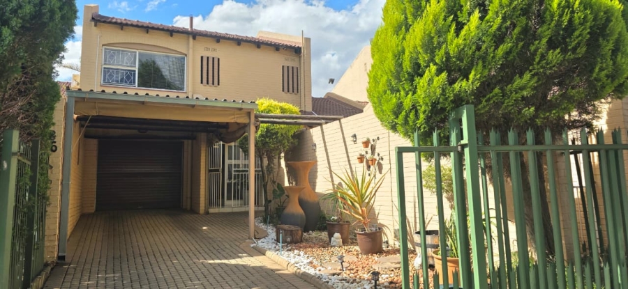 3 Bedroom Property for Sale in Dagbreek Ext 4 Free State